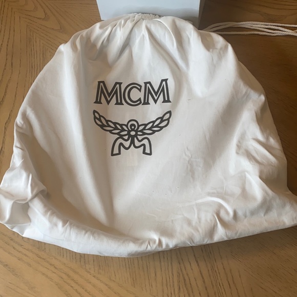 ❤️ Authentic MCM Bar Accessories, - Picture 9 of 10